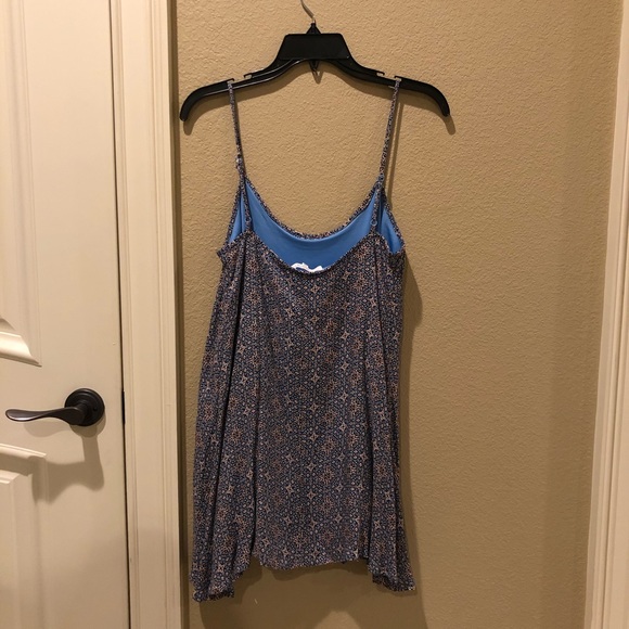 Sundress - Picture 2 of 3